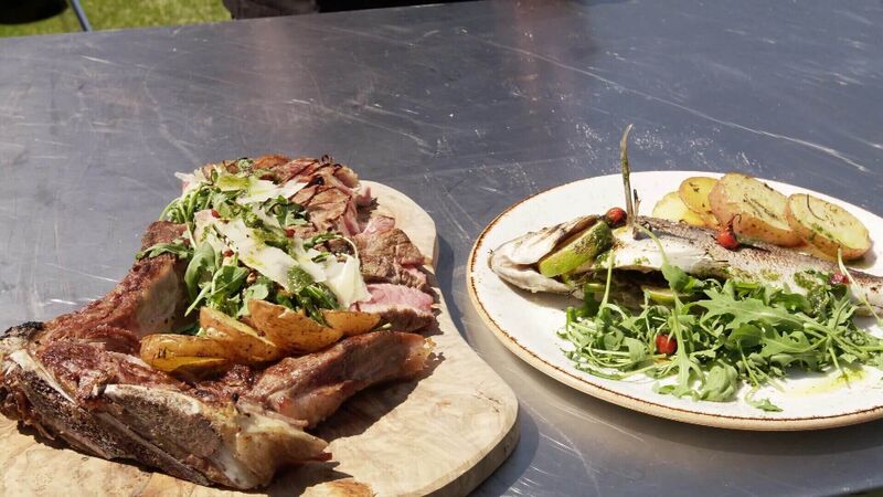 Dorade en Cote a l'os op de barbecue