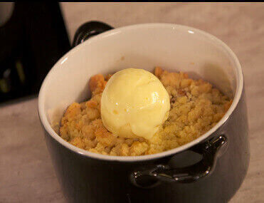 Crumble van conference peer