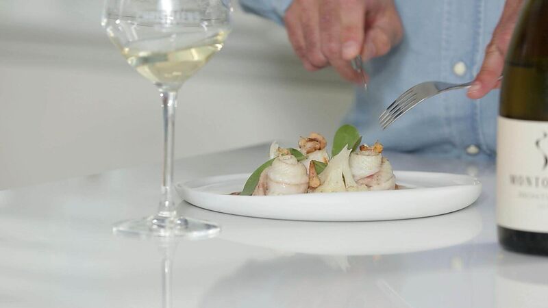 Noordzeetong, handgepelde grijze garnalen en bloemkool