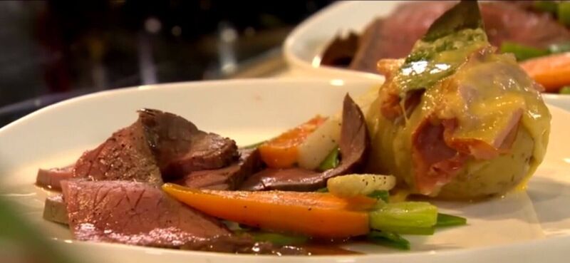 Gebraden rosbief met lentegroenten