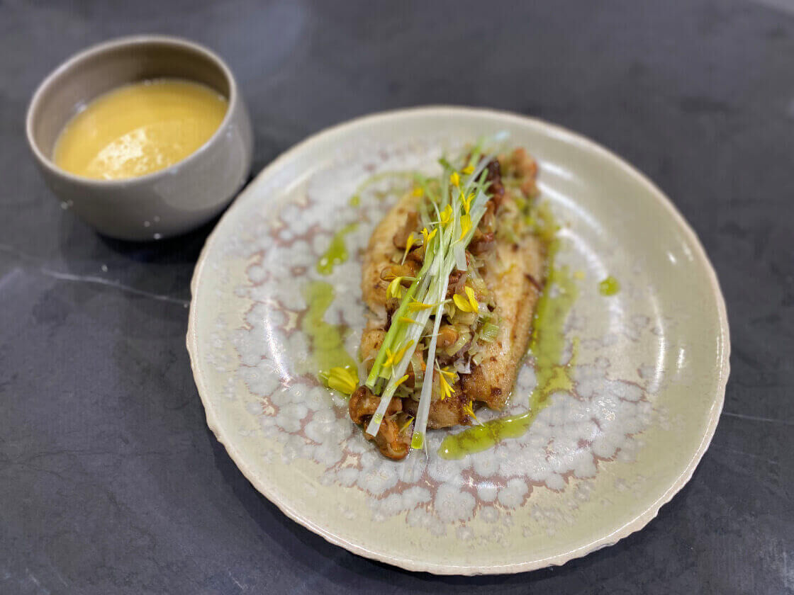 Tongschar Meunière - prei - eidooierzwam - beurre blanc